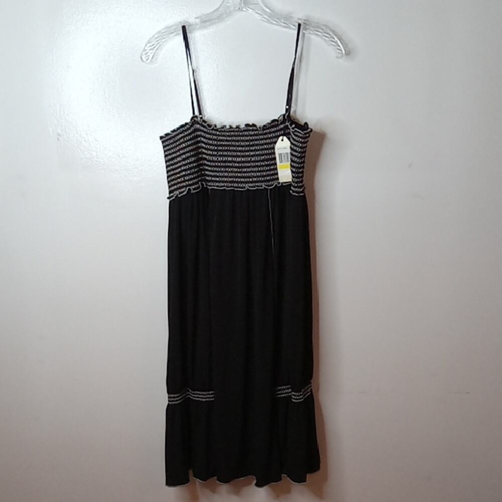 NWT Studio M Women's Size Medium Classic Black Sundress. Comfy and Versatile